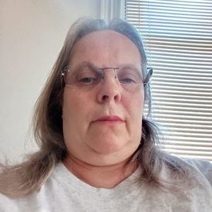 Meet your Posher, Debra